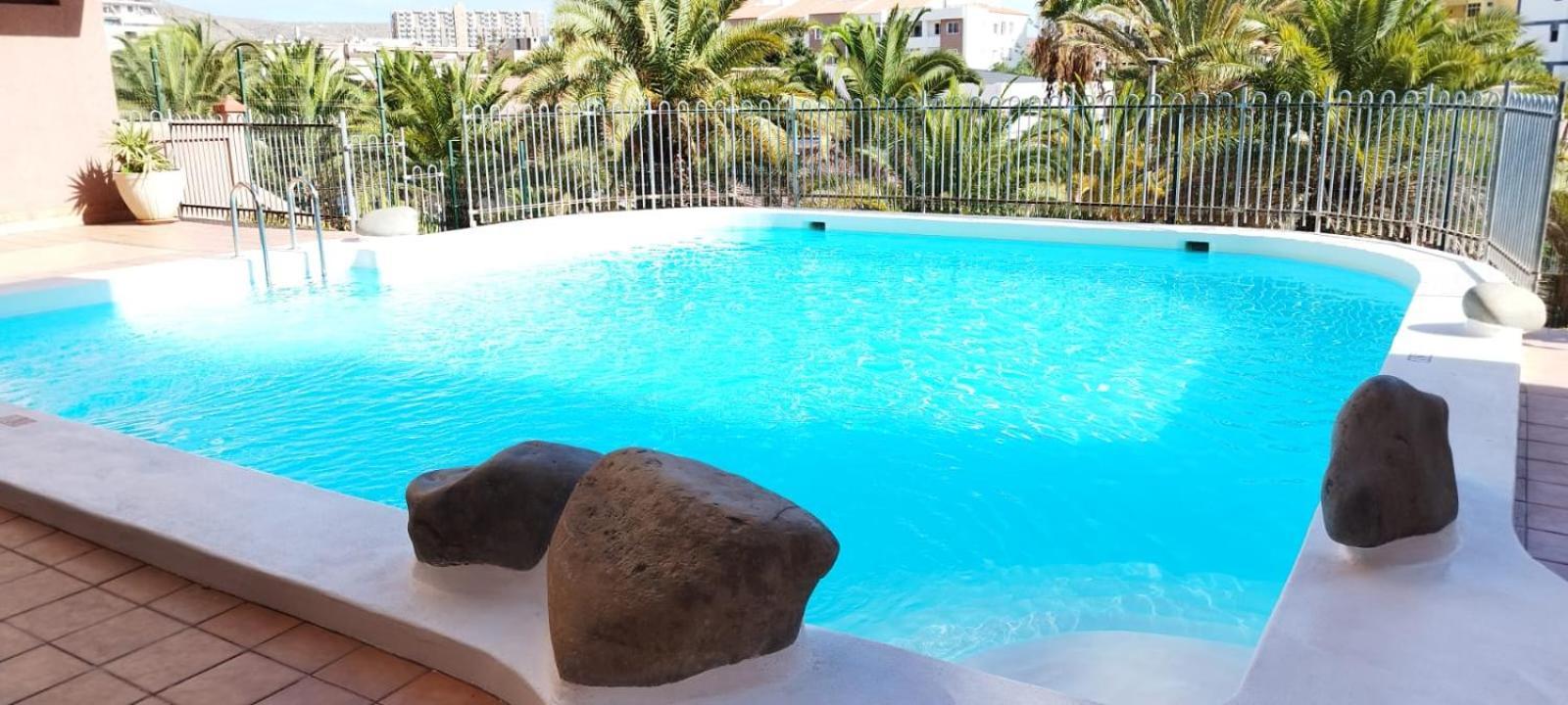 Los Cristianos Centro, Room With A Private Bathroom In Shared Apartment アロナ エクステリア 写真